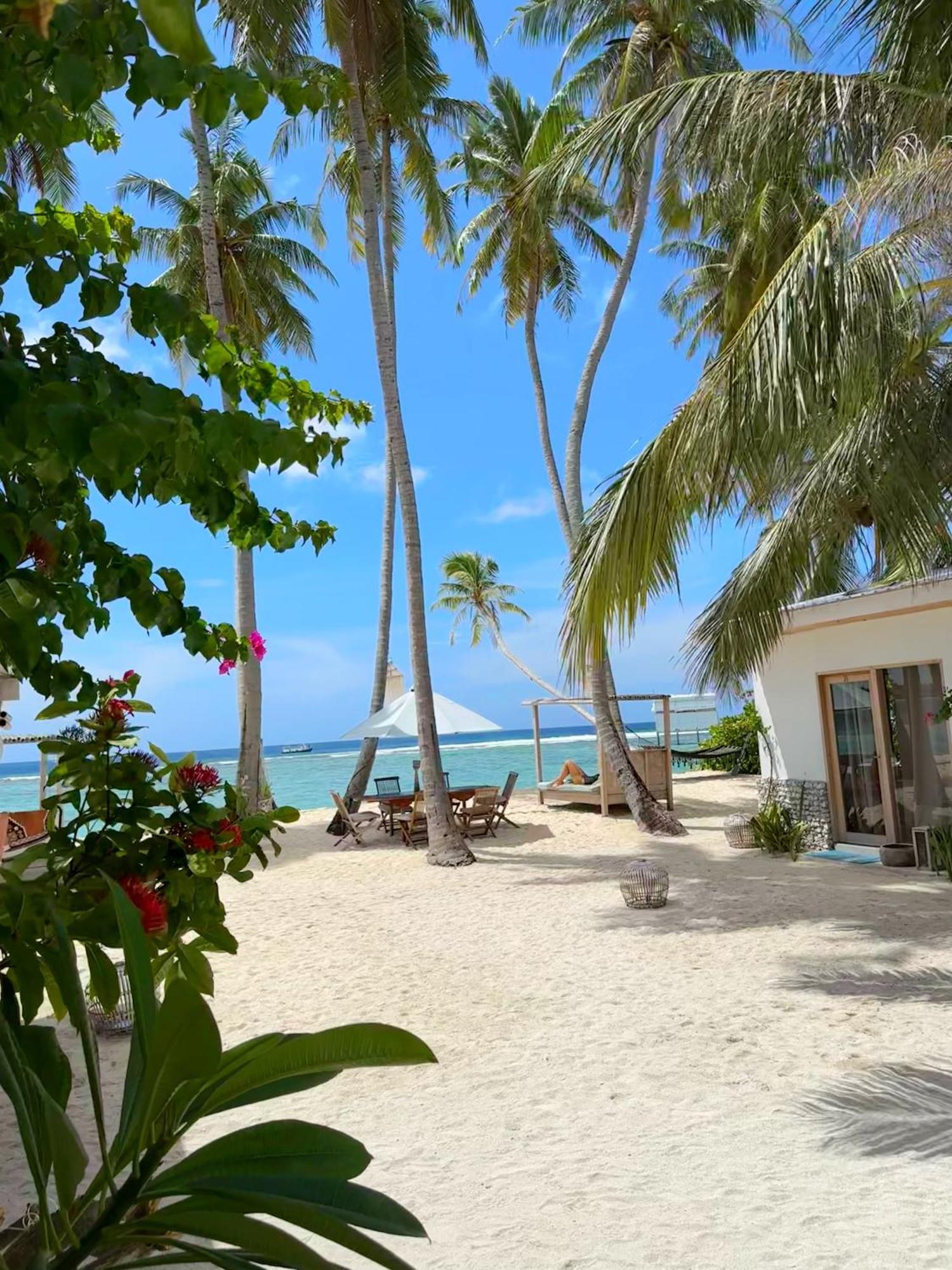 Met House Hotel Thulusdhoo Eksteriør billede