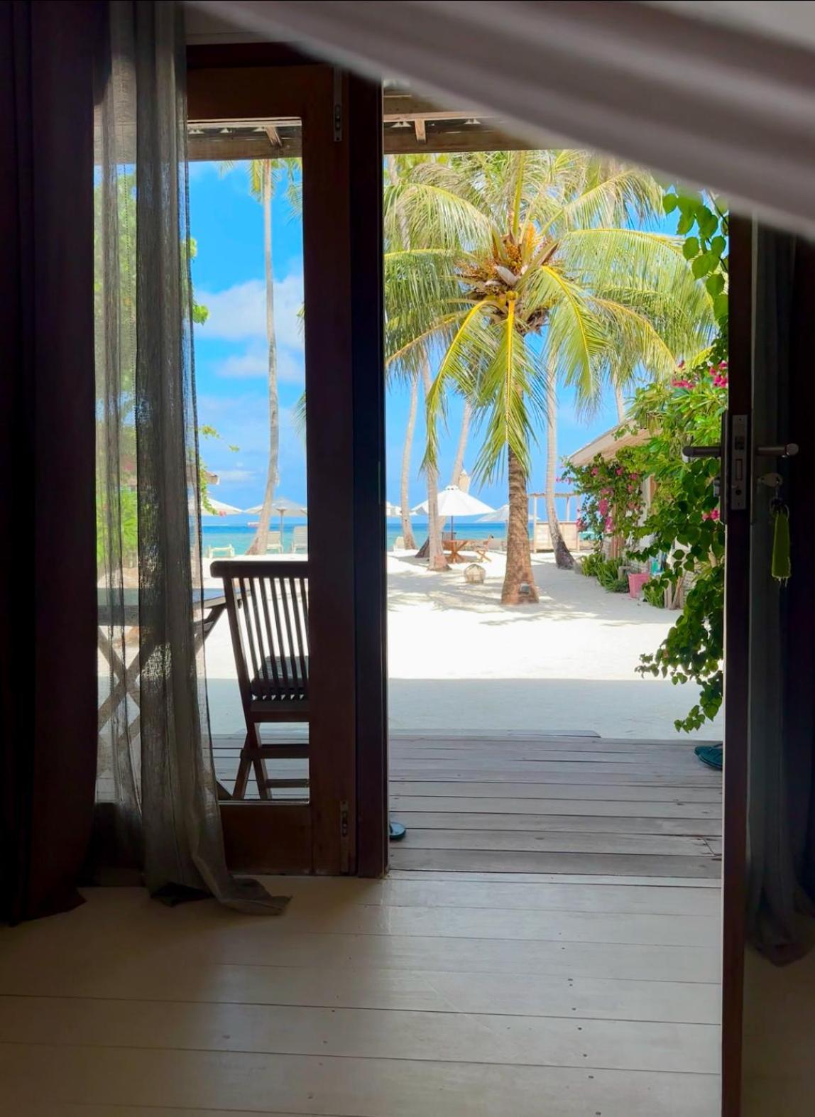 Met House Hotel Thulusdhoo Eksteriør billede